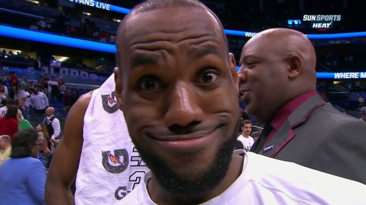 10 Hilarious Bloopers From The 2014/15 NBA Season – SportsBreak