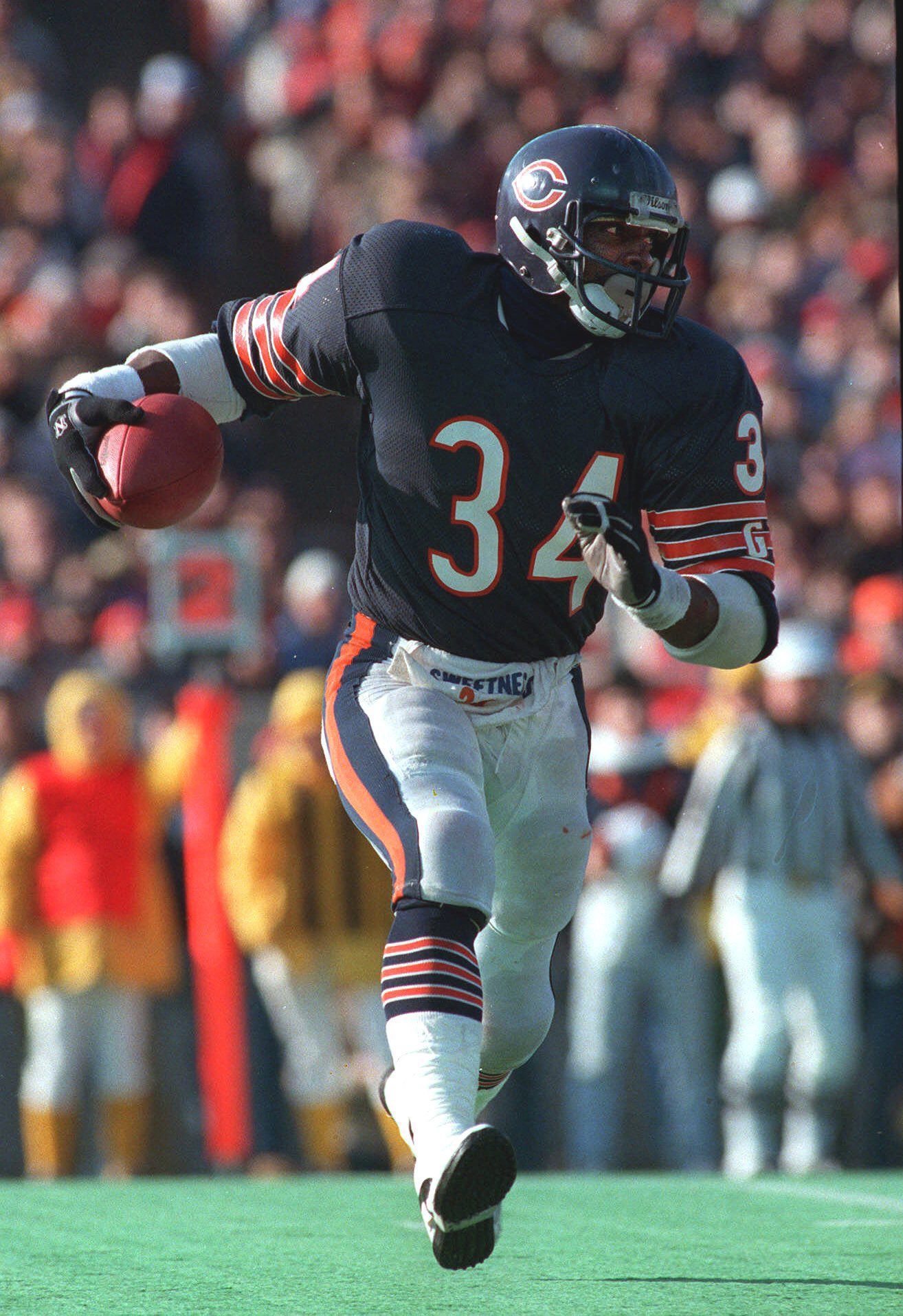 NFL Quiz: How Well Do You Remember Walter Payton’s Career?